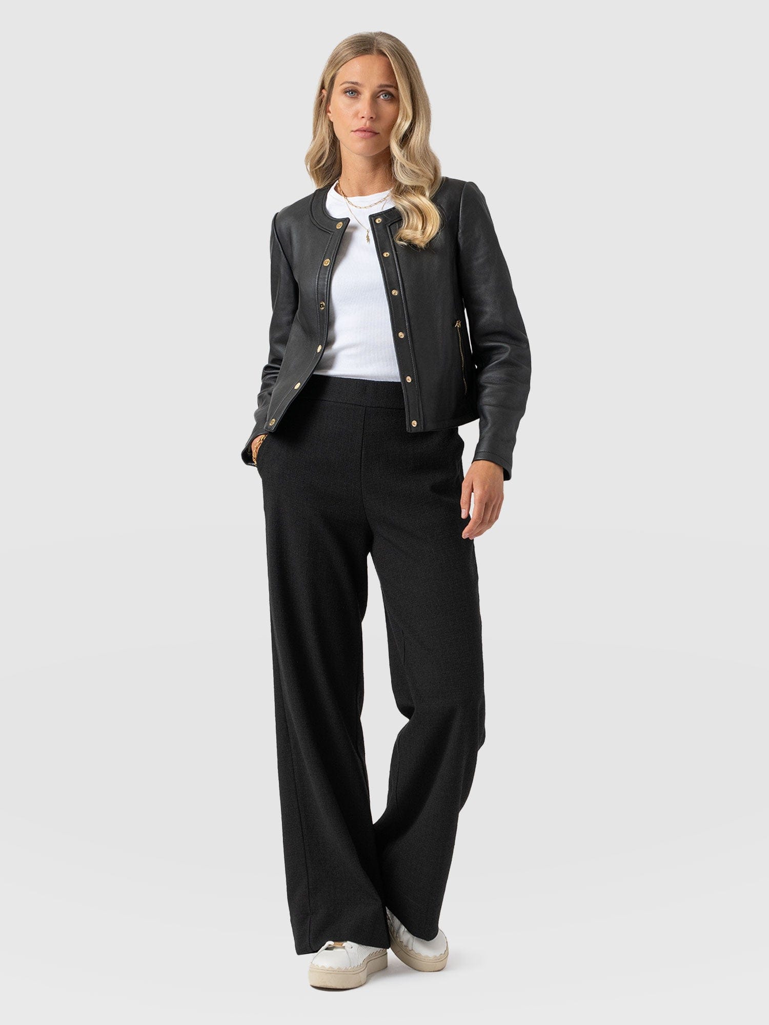 Arden Wide Leg Pant - Black Boucle - Women's Trousers | Saint + Sofia® EU